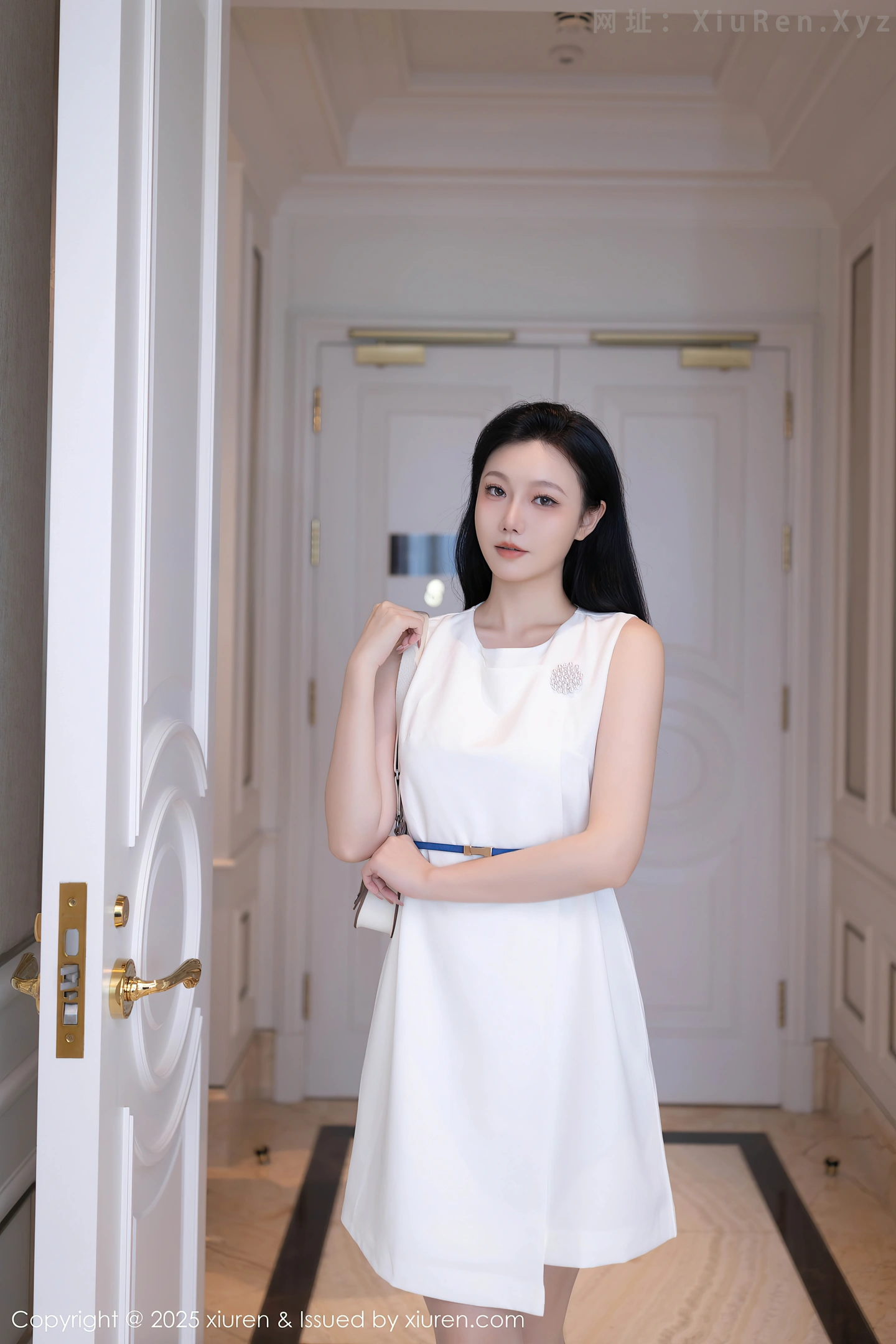 图片[3]-[XiuRen秀人网] VOL.10829 模特安然anran性感蓝灰色内衣配超薄肉丝秀曼妙身姿诱惑写真80P-秀人网官方网站